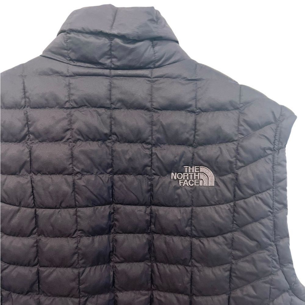 The North Face Thermoball Eco Puffer Vest Black Size Medium - Picture 9 of 9